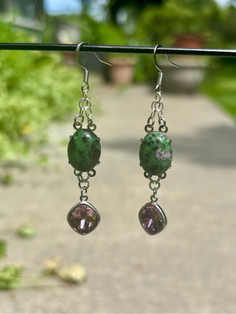 Ruby zoisite earrings. - Picture 11 of 13